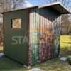 Zahradní domek 2×2×2,40 – chromová zelená BTX 6020 MAT, sedlová střecha, jednokřídlé dveře, okno - Image 2