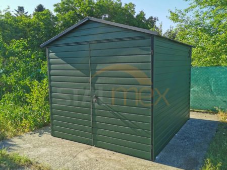 Zahradní domek 2,5×3×2,40 – chromová zelená BTX 6020 MAT, sedlová střecha, dvoukřídlé dveře