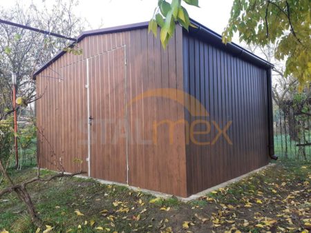 Zahradní domek 4×3×2,50 – ořech (imitace dřeva), sedlová střecha, dvoukřídlá dveře