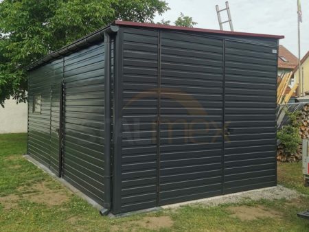 Plechová garáž 3,5×6,5×2,95 - antracitová šedá BTX 7016 MAT, spád vlevo, dvoukřídlá vrata, okno PCV, dveře